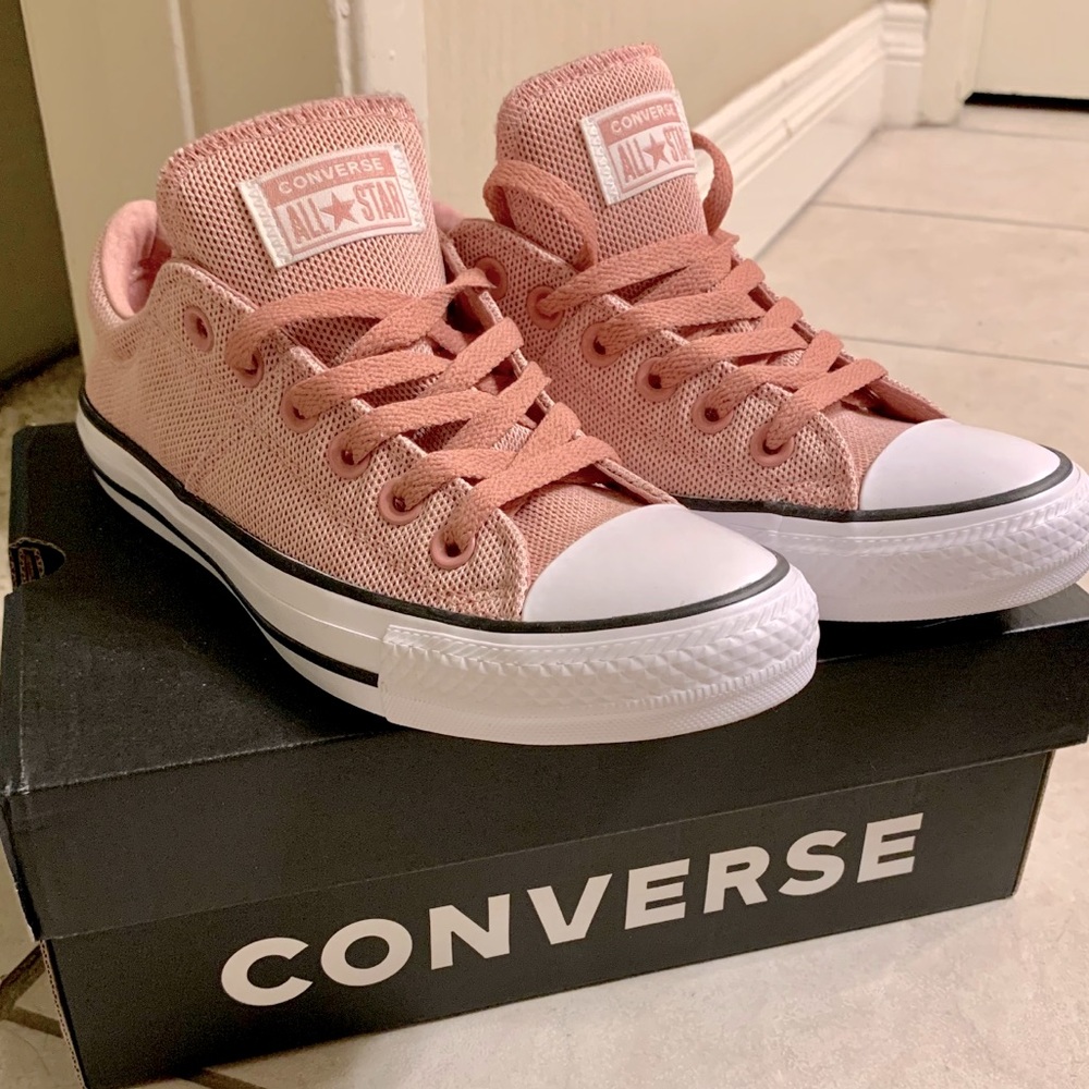 Pink Canvas  Converse